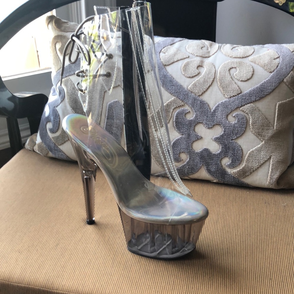 Brand New Platform Booties